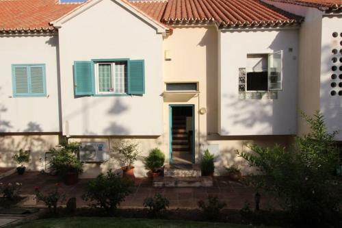 Lujosa Vivienda En Primera L�nea De Playa