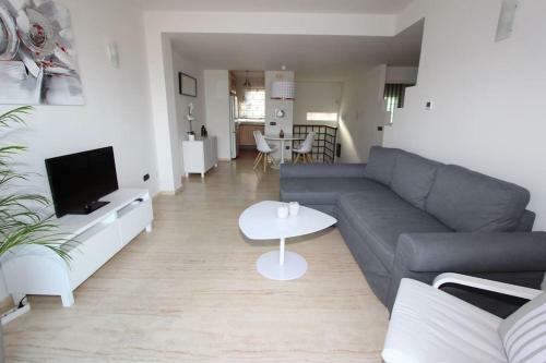 Lujosa Vivienda En Primera L�nea De Playa