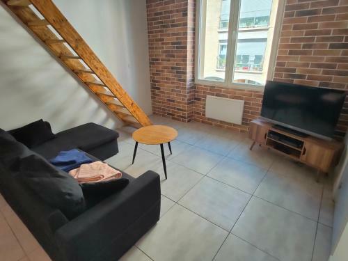 Apartamento Joli Apparemment Type Loft