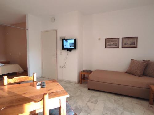 Chrysa House Apartments Room #205