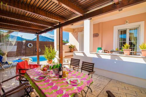 Villa Rosemary Sostis By Villa Plus
