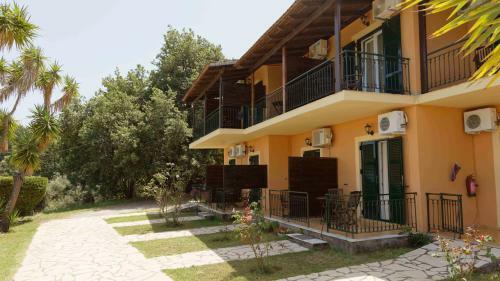 Albergue Habitat Villa Corfu