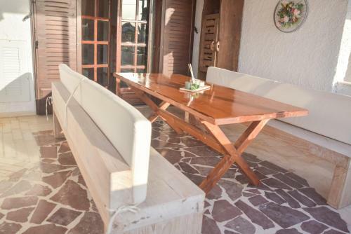 Beachfront Gialova Vacation Home - Brand New