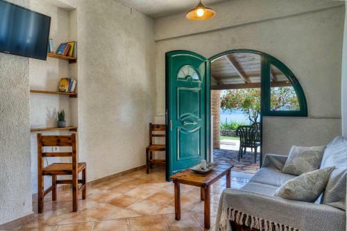 Anatoli Apartments