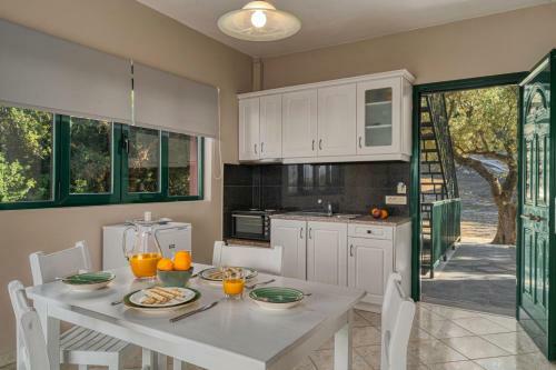 Anatoli Apartments