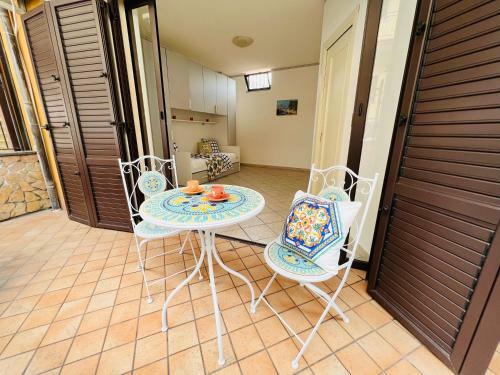 Cozy Seafront Studio Apartment Giardini Naxos