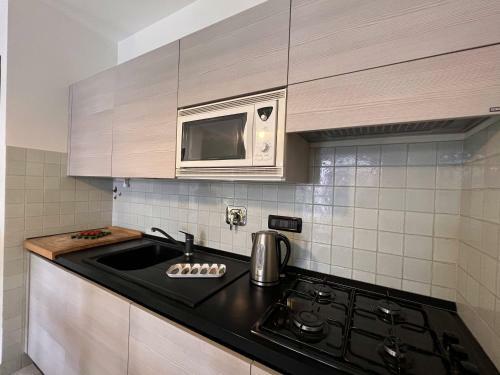 Altido Oreste?s Apartment