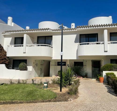 Apartamento Scarlet's Place Spacious 1-bed Aprt Quinta Do Lago