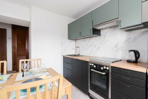 Apartment Pozna? D?browskiego By Renters