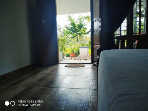 Parrot Bay Home Stay