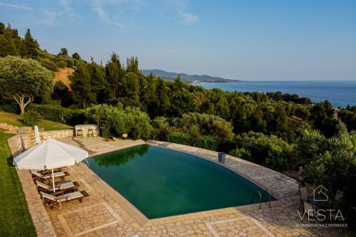 Infinity Blue, Luxury Villa With Private Pool, Sea Views