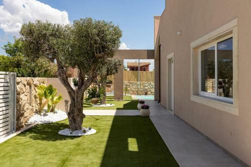 Villa Shamsi - Pool And Beach At 70mt