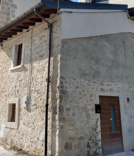 Casetta Tipica In Borgo, Indipendente, Ristrutturata