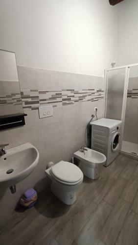 Casetta Tipica In Borgo, Indipendente, Ristrutturata