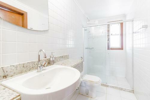 Gb68 - �tima Casa 4 Quartos Com Piscina E Churrasqueira