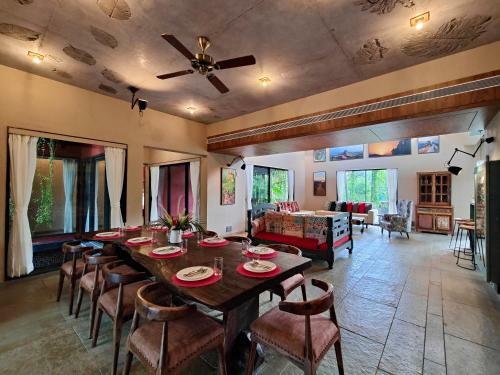 Villa Saffronstays Kimaya
