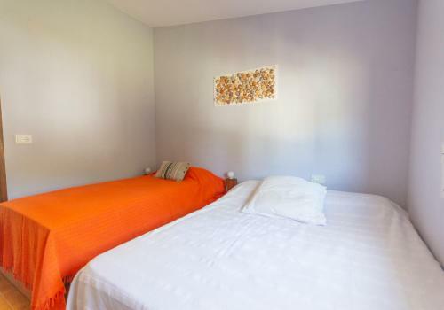 Casa Familiar Con Amplio Jard�n Av 3 Calas