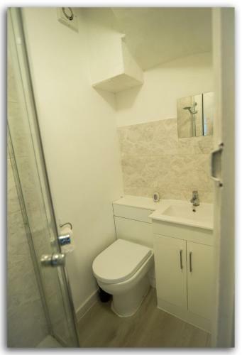 Apartamento Beautiful 3 Bed House In Maidstone