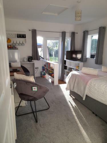 Nar River B&B