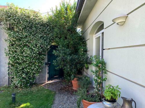 Bed & Breakfast Villa I Pavoni Lake & Luxury