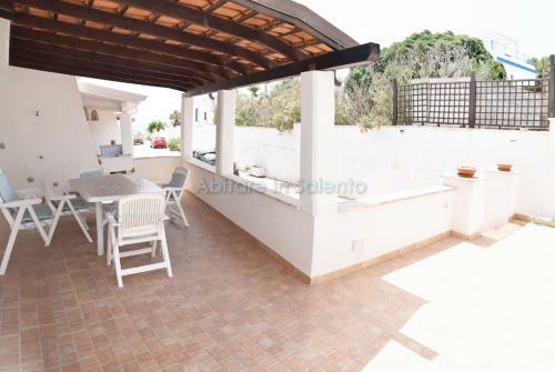 H251 Independent House Sea View With Parking