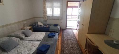 Hostal Pensjonat W Ogrodzie