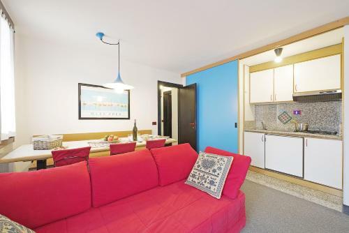 Iflat Colorful Apartment With A Beautiful View