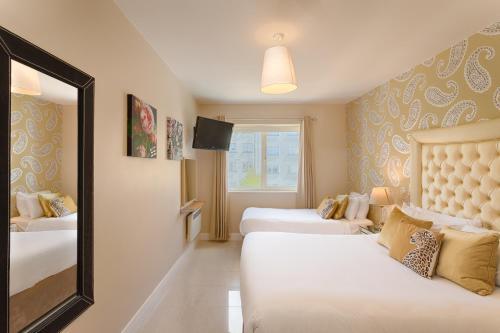 Jameson Court Apartments