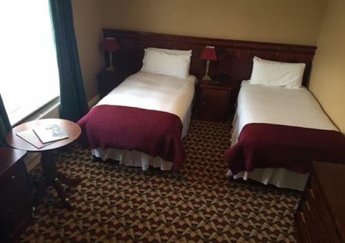 Riverbank House Hotel