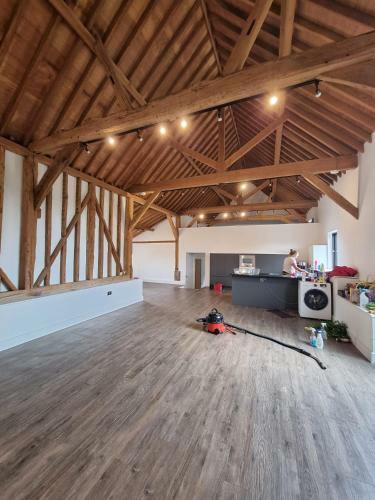 Absolutely Stunning Luxury Barn Near Warner Bros