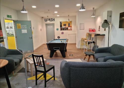 Hostal Modern Rooms For Students Only, Leeds - Sk
