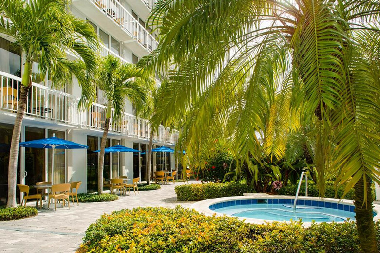 Hotel Rumfish Beach Resort - By Tradewinds