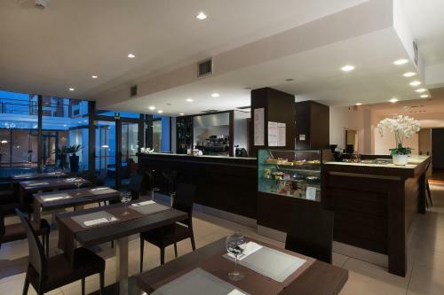 Garden Hotel