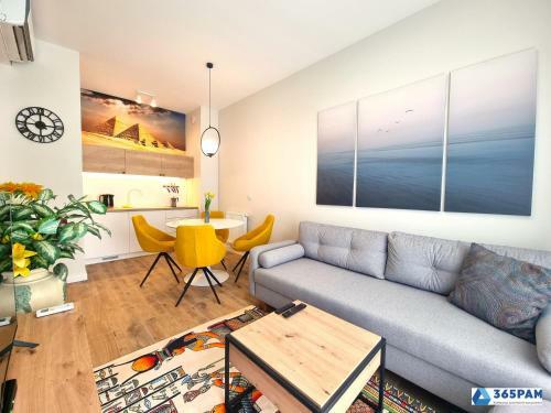 Apartamenty Nadmorskie - 365pam