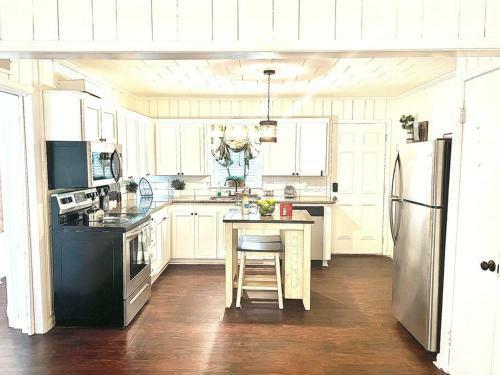 Apartamento Farmhouse At The Quadruplex; Beautiful, Spacious