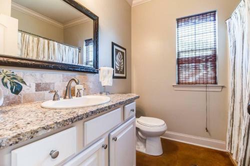 Villa Pet Friendly,king Bed,jacuzzi Tub,separate Shower