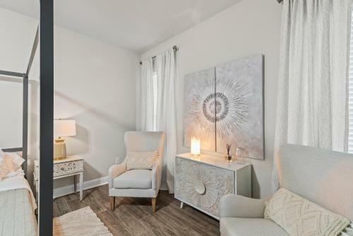 Boho Retreat! Home Away From Home!