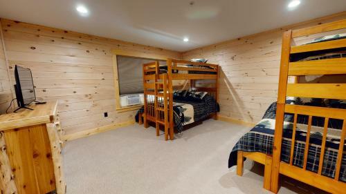Winters Way Cabin