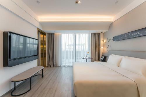 Atour Light Music Hotel Suzhou Panmen Ancient Canal