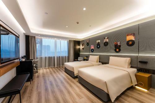 Atour Light Music Hotel Suzhou Panmen Ancient Canal
