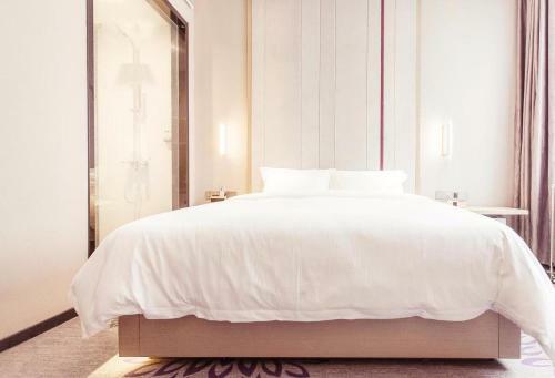 Lavande Hotel Suzhou Guanqian