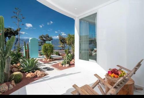 Aparthotel Alice Garden Sea View B&B