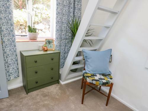 Crabapple Cottage