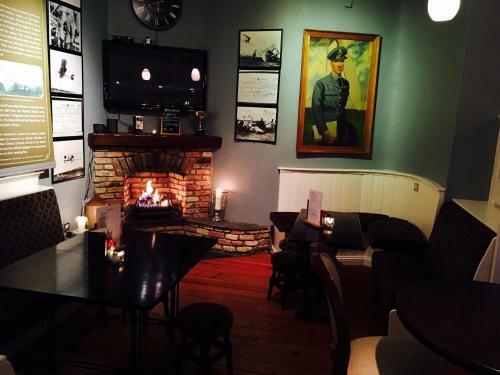 Alcock & Brown Hotel