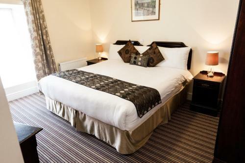 Munster Arms Hotel