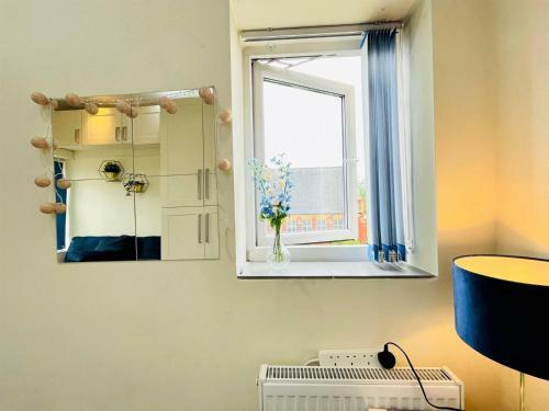 Apartamento Bijou Full Flat With A Private Kitchen And Bathroom - Free Parking