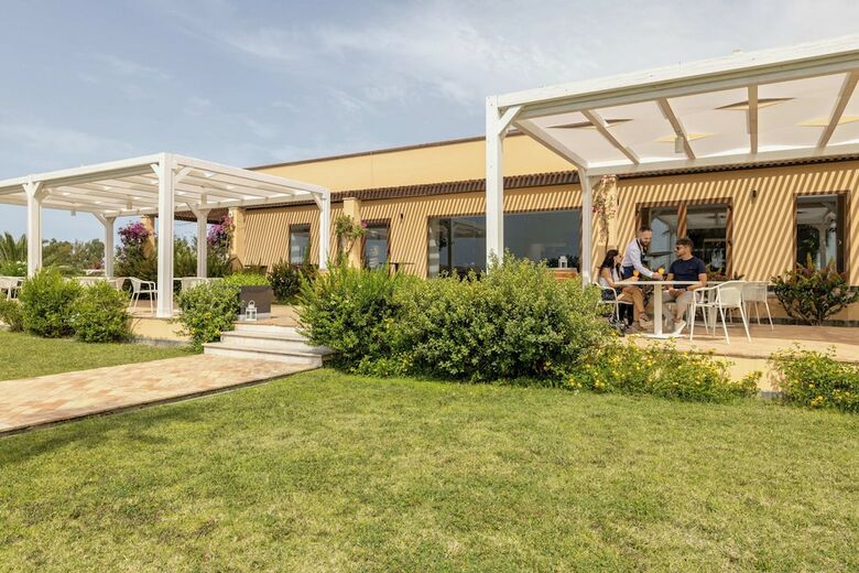Hotel Falconara Charming House & Resort