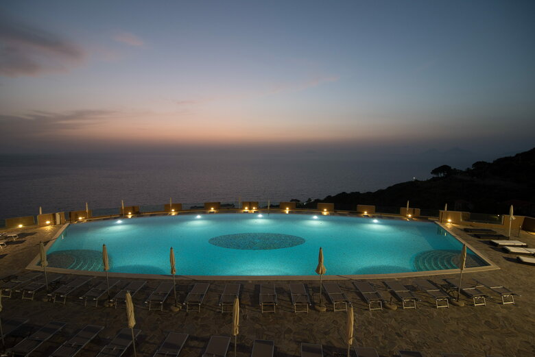 Hotel Falconara Charming House & Resort