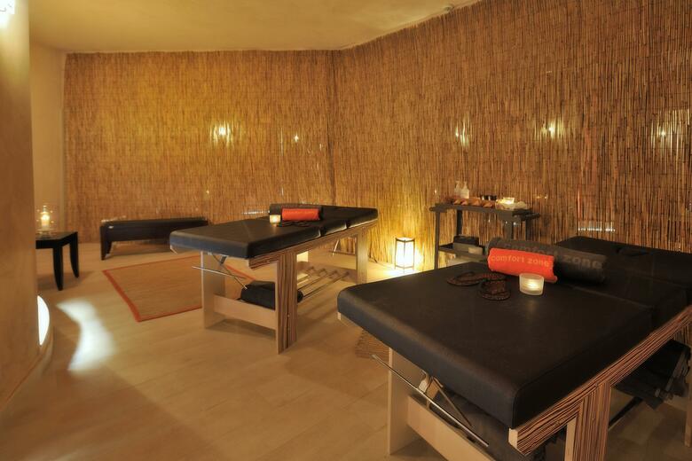 Hotel Falconara Charming House & Resort