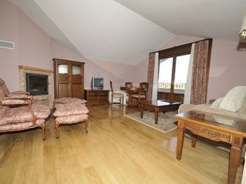 Hotel Pe�arrubia